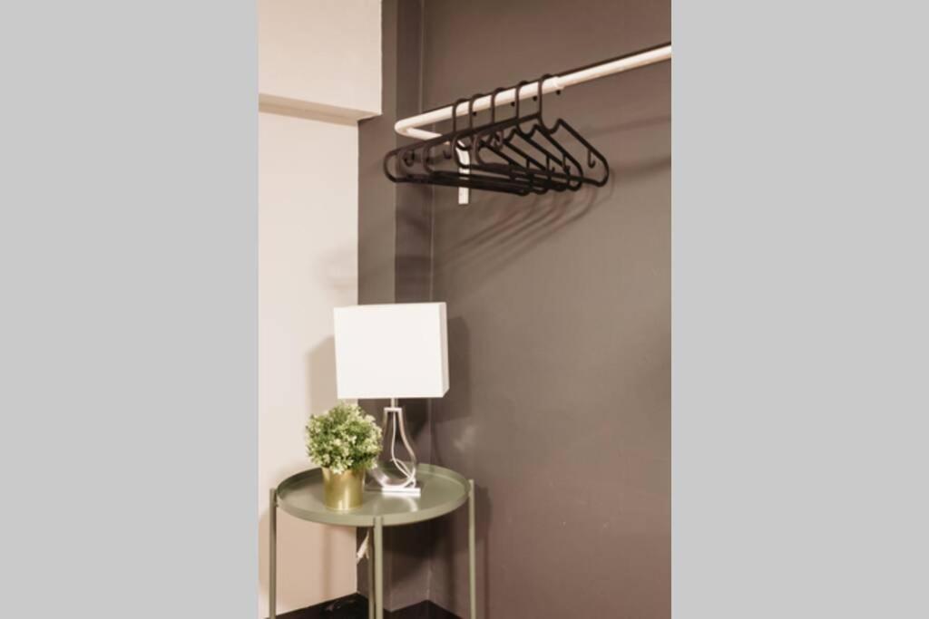 방콕 S1 Large Duplex Silom 3 Beds, Full Kitchen Wifi 아파트 외부 사진