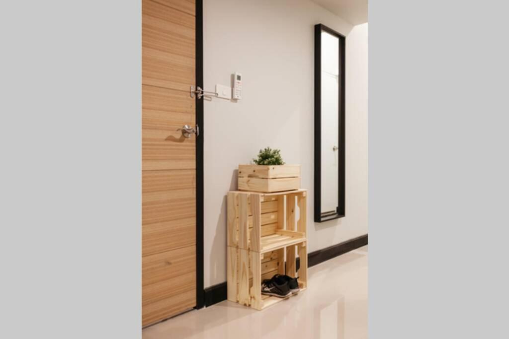 방콕 S1 Large Duplex Silom 3 Beds, Full Kitchen Wifi 아파트 외부 사진