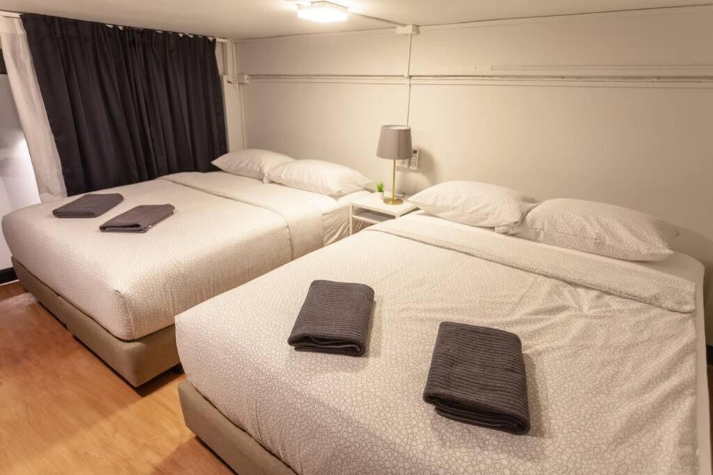 방콕 S1 Large Duplex Silom 3 Beds, Full Kitchen Wifi 아파트 외부 사진