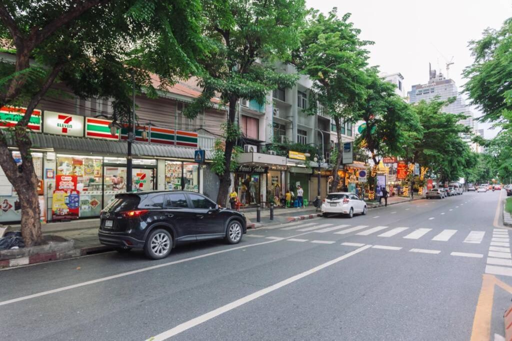 방콕 S1 Large Duplex Silom 3 Beds, Full Kitchen Wifi 아파트 외부 사진